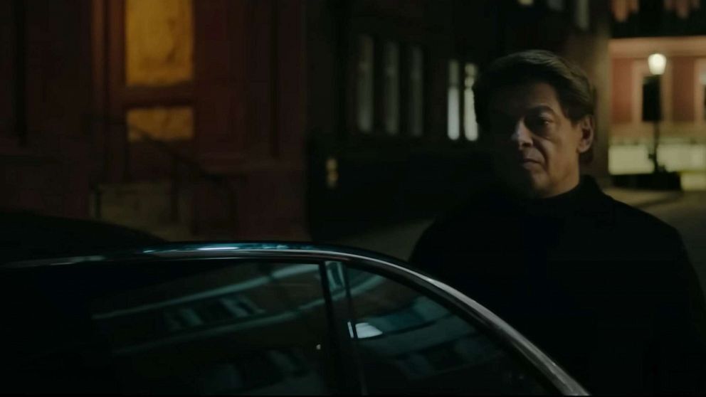 Идрис Эльба заполняет экран кинотеатра до отказа в «Лютер: Павшее солнце»