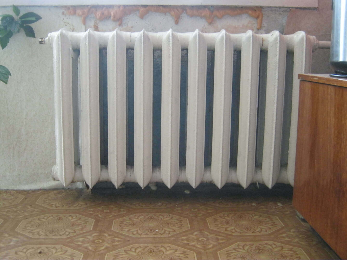 Государственное предприятие выставила нашему дому за январь 2023 года оплату за отопление в размере 166 р. 11 коп. за 1 кв. м. площ.