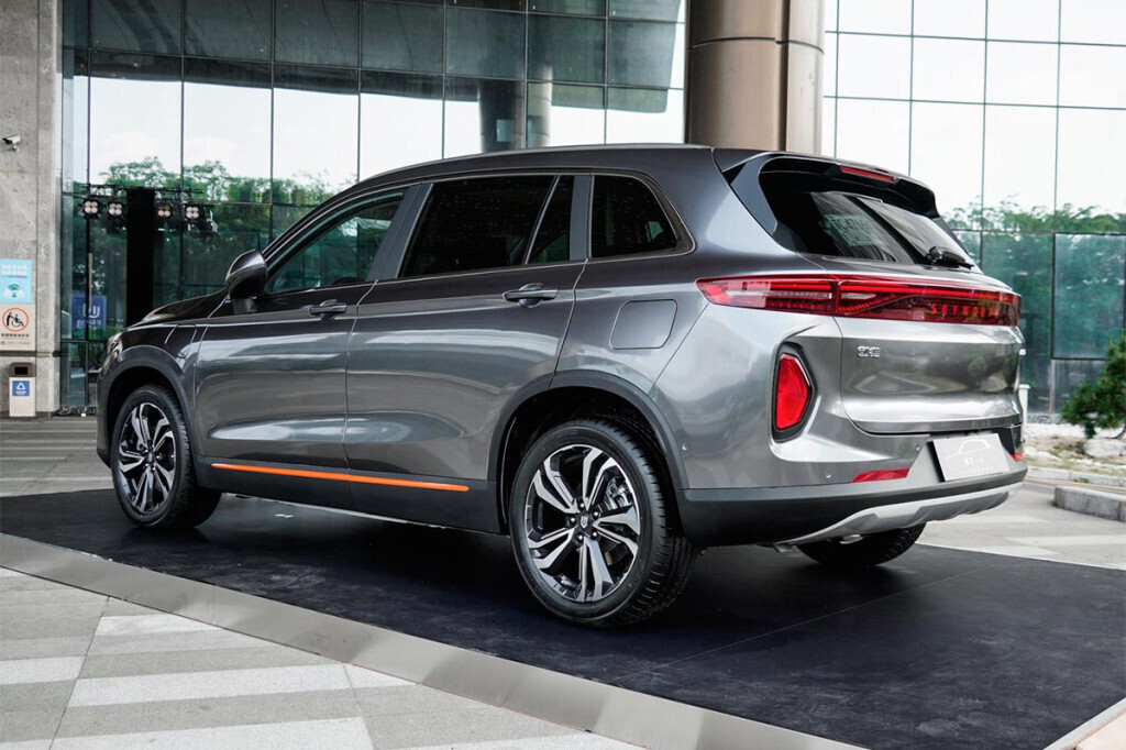 За рулём новинок автопрома.