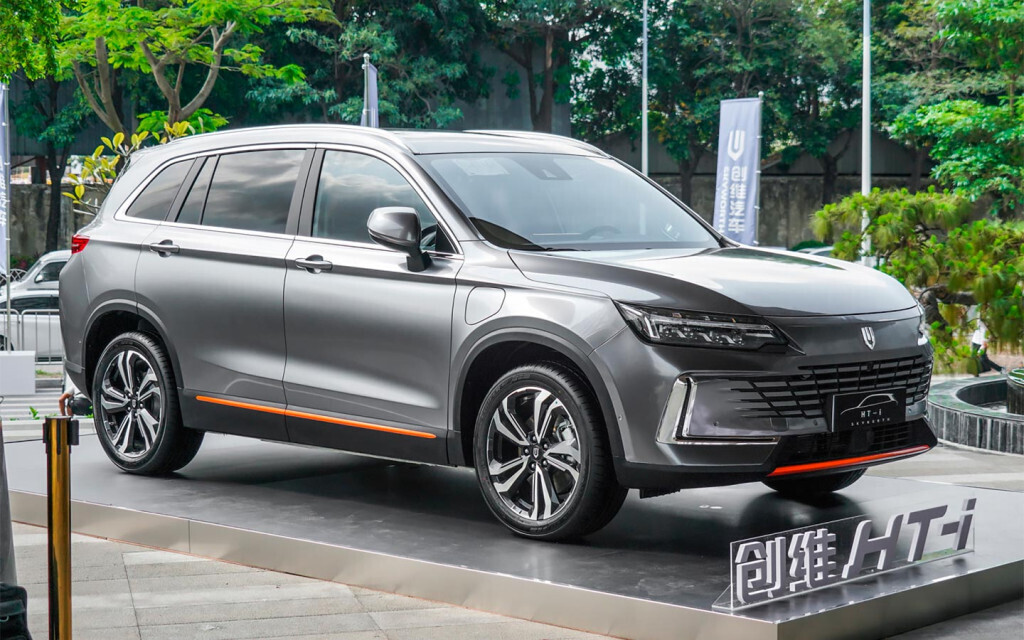 За рулём новинок автопрома.