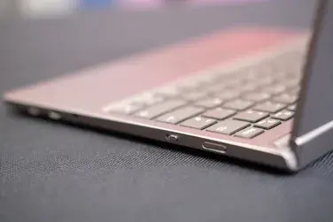 Переносной ноутбук и смартфон Lenovo - убедительный, незавершенный шаг в будущее