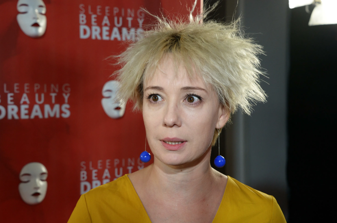 Чулпан,мы тоже тебя " любим "! Последние новости о Чулпан Хаматовой- не сложилось!