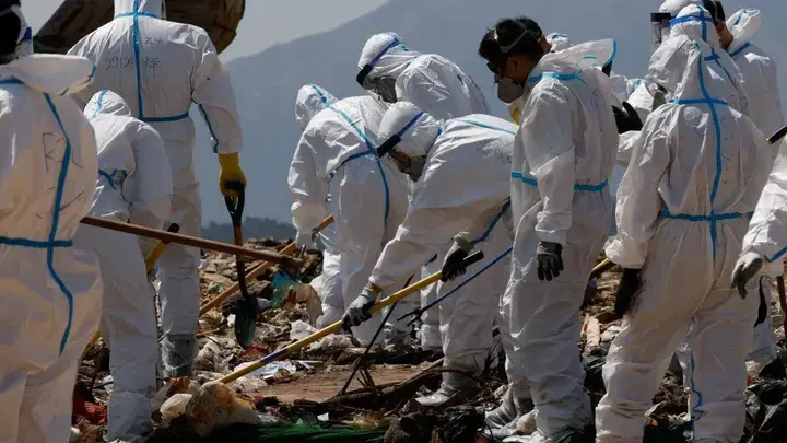 Полиция ищет на свалке Гонконга части тела убитой модели Эбби Чой