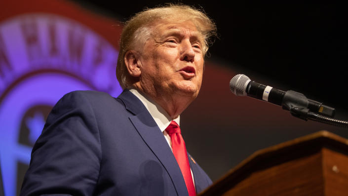 Опрос 2024 года: ДеСантис снижается, поскольку Трамп набирает 1-е очное преимущество за месяцы.