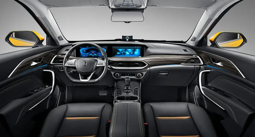 Китайский кроссовер с завода Nissan под брендом Lada