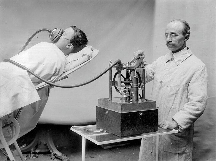 Страшная история анестезии, от корня мандрагоры и удушения, до появления эфира