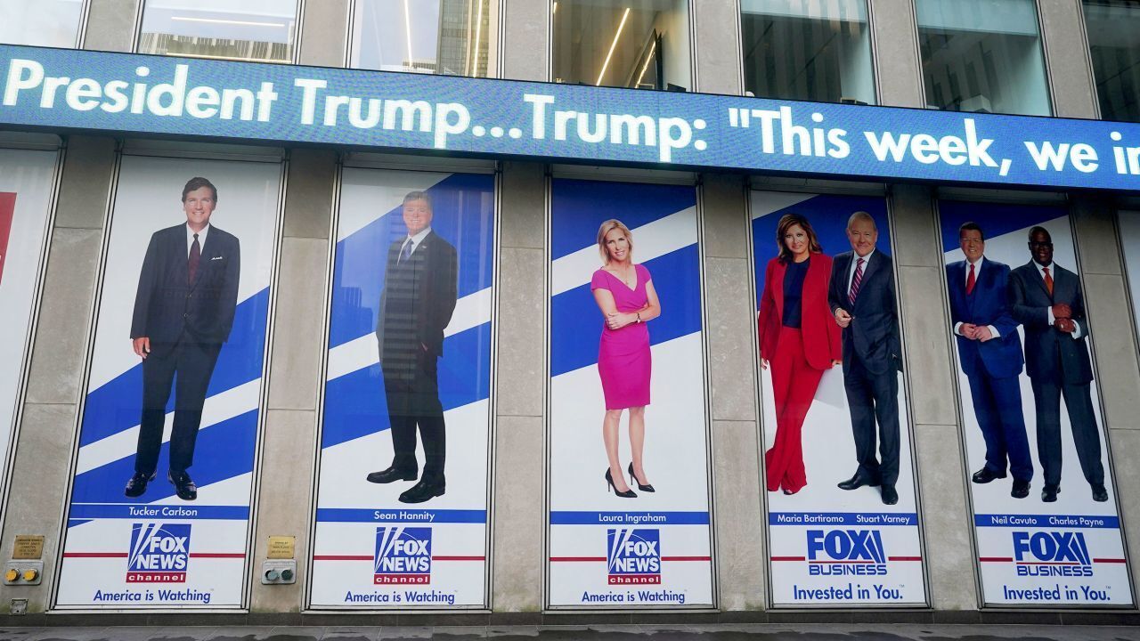 Много консервативного «оттока», поскольку Fox News разоблачен