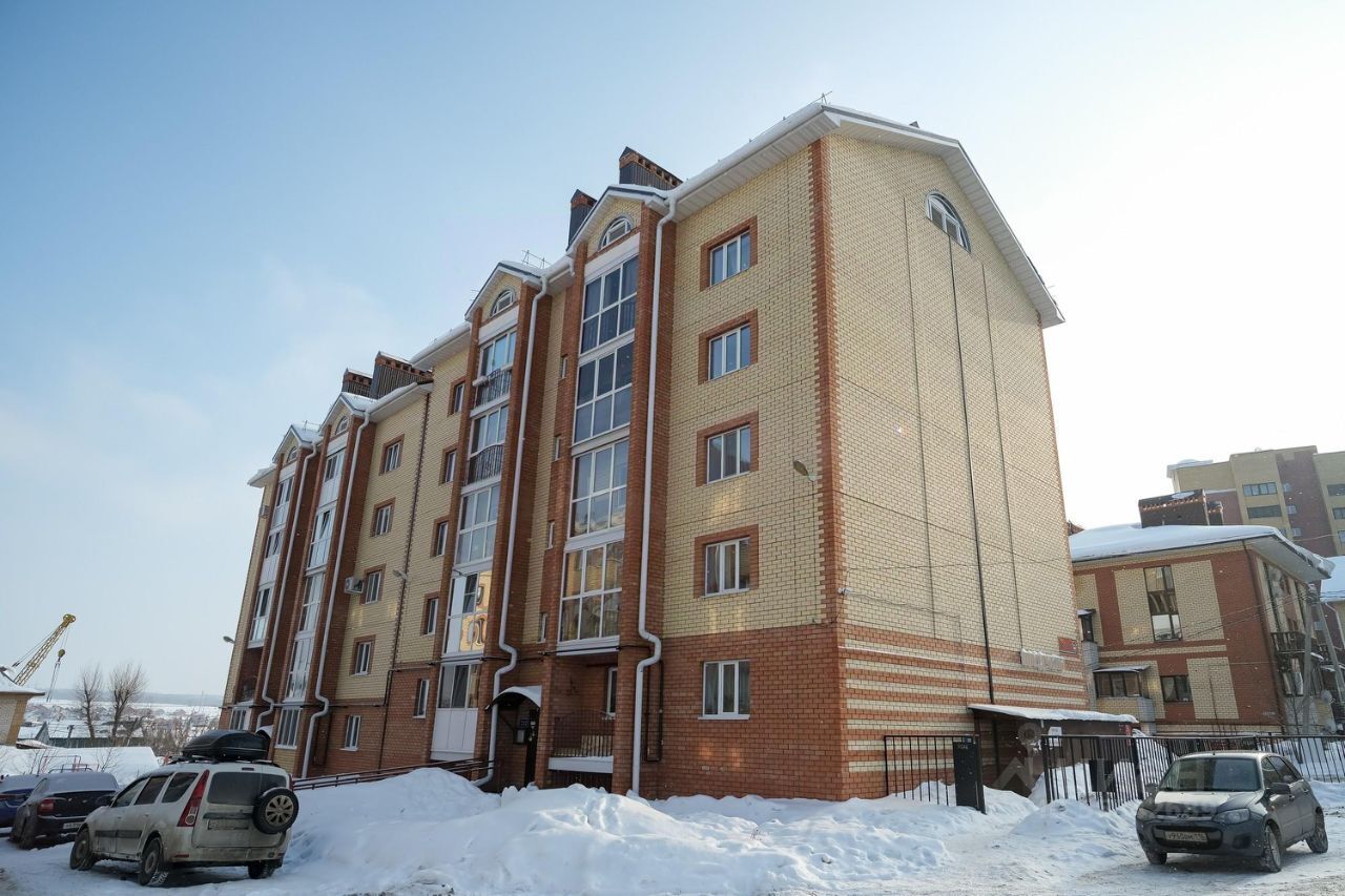 Улица Дмитрия Менделеева, 17