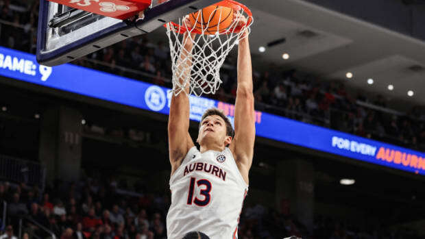 Новости НБА. Уокер Кесслер, Паоло Банчеро названы новичками месяца в НБА.