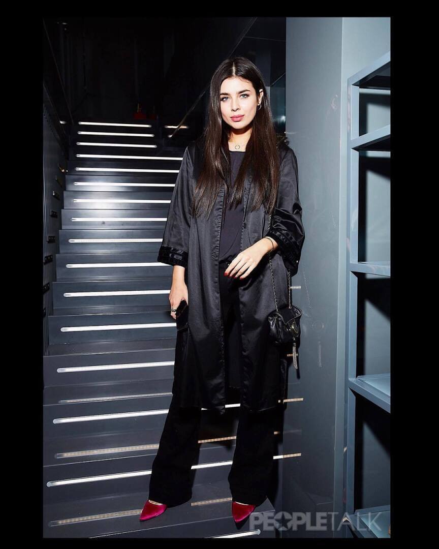 Эльмира Абдразакова (красивые девушки и женщины)