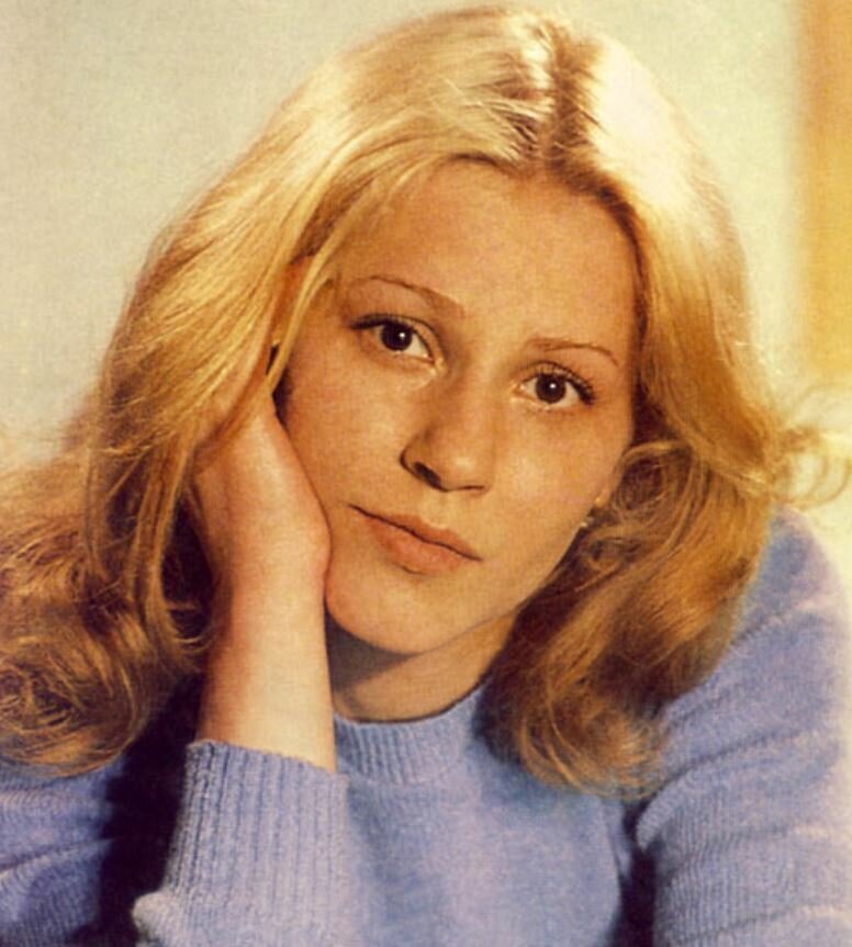 "Девочка ищет отца": интересный, сильный, никого не оставивший равнодушным, но малоизвестный фильм с 5-летней актрисой Анной Каменковой в главной роли