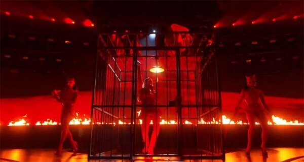 Сатанинский обряд на церемонии вручения премии «Грэмми»