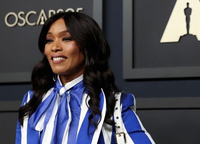 Разнообразные таланты в Голливуде берут бразды правления в свои руки, чтобы ускорить перемены