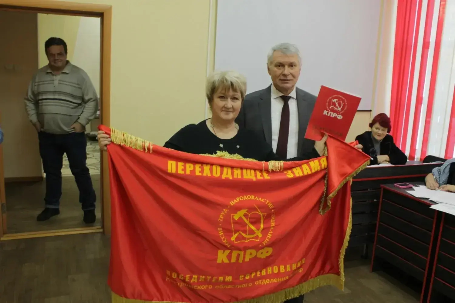 Такими сильна партия!