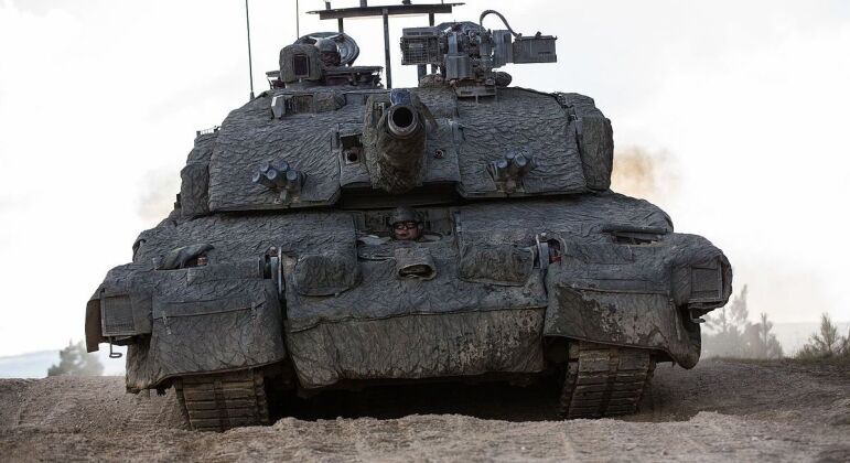 Military watch magazine: Является ли Challenger 2 хорошим танком для Украины? Сильные и слабые стороны.Challenger 2-это не панацея.