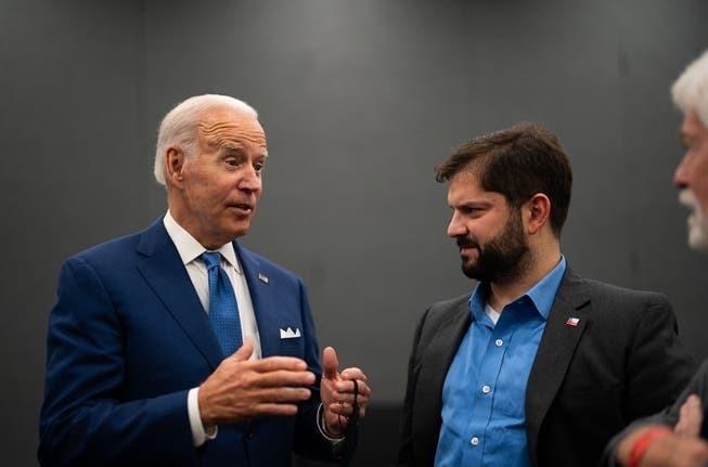 Чили наращивает военные силы у порога Боливии в рамках игры США за власть.