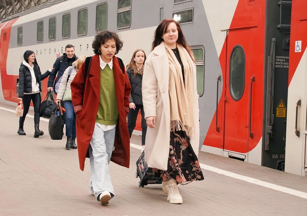 Отдых весной: сколько стоят путевки и билеты на майские, как сэкономить