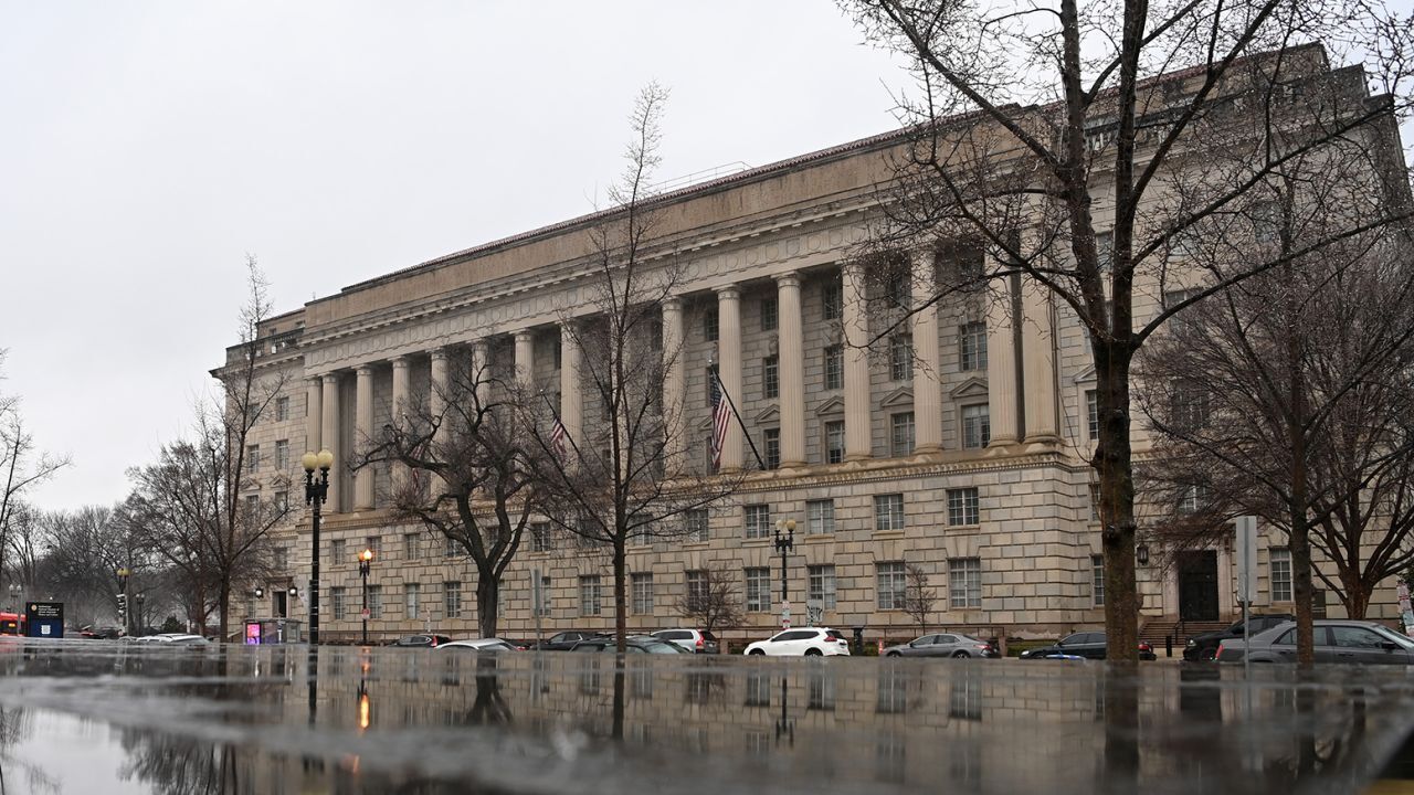 Свежие новости.США добавили Китайские генетические компании в черный торговый список из-за обвинений в слежке.!