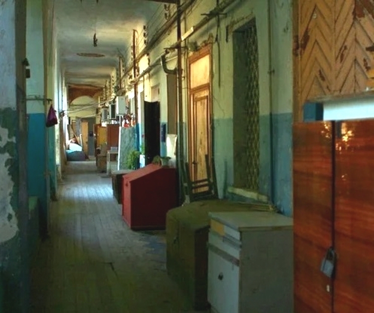 Вы бывали когда-нибудь в коммуналках? Нет? Смотрите!