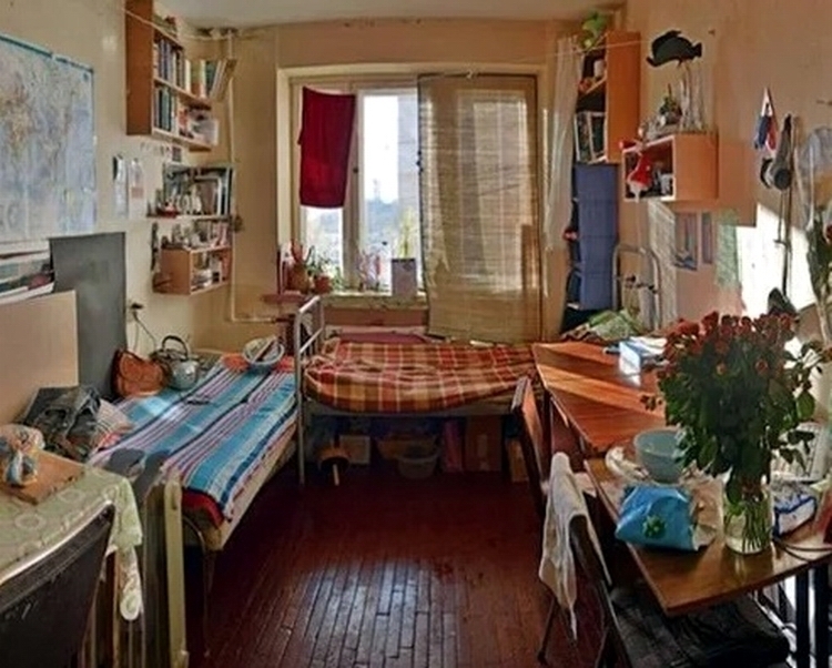 Вы бывали когда-нибудь в коммуналках? Нет? Смотрите!