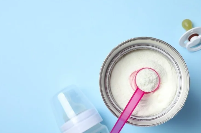 Исследование обобщает два случая заболевания кронобактерией у младенцев, связанных с порошкообразными детскими смесями и оборудованием молокоотсоса