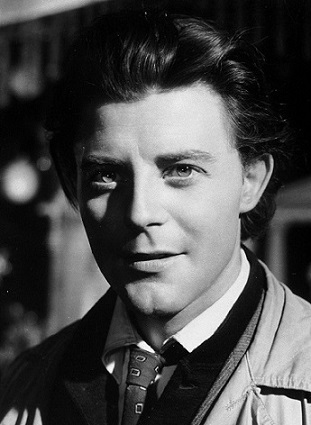 Уши начальника и Жерара Филиппа