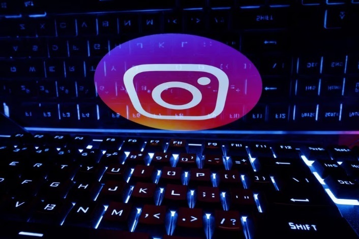 Instagram<span style=