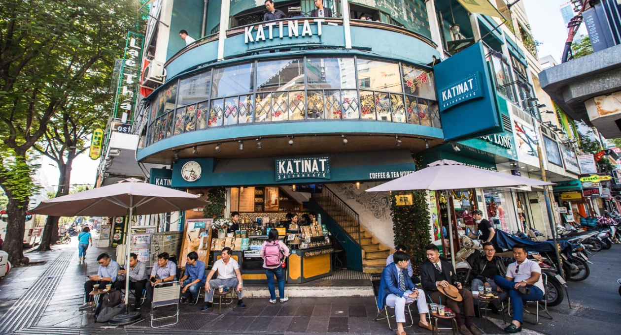 Насладиться тротуарами Вьетнама.