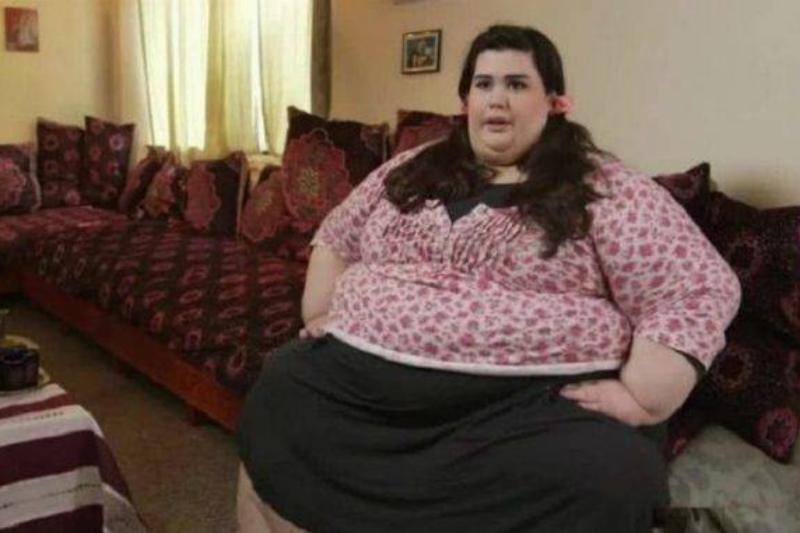 Эта личность с избыточным весом похудела на 420 фунтов, и теперь она выглядит потрясающе