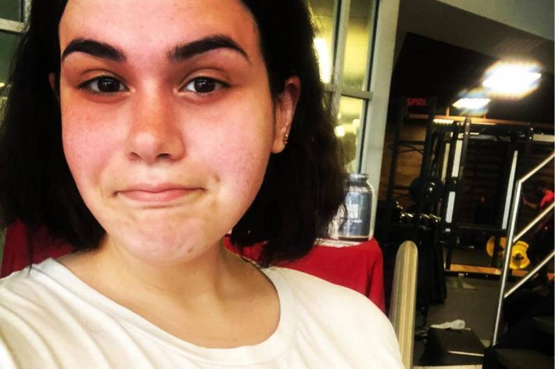 Эта личность с избыточным весом похудела на 420 фунтов, и теперь она выглядит потрясающе