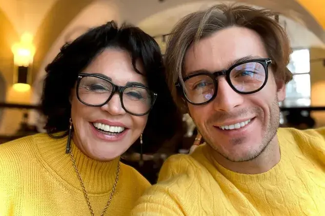 Надежда Бабкина сегодня 11 марта 2023г: новый избранник Надежды Бабкиной, кто он? Как живет сейчас Надежда Бабкина? Что нового в ее жизни?