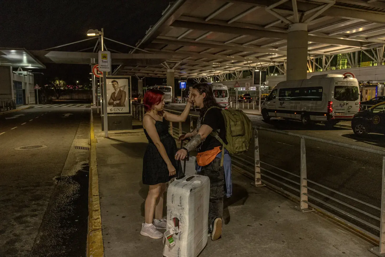 (Буквальный) паспорт из России: рожать в Аргентине