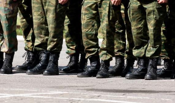 Могут ли призвать в армию после отчисления из вуза студента, имеющего военный билет с военной кафедры?