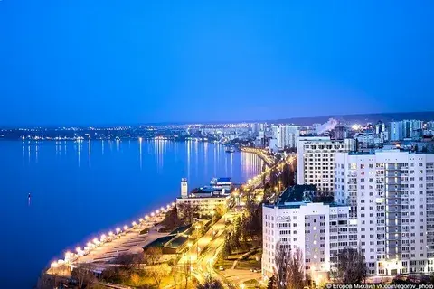 Город Саратов. Этот город имеет богатую историю, культуру и архитектуру