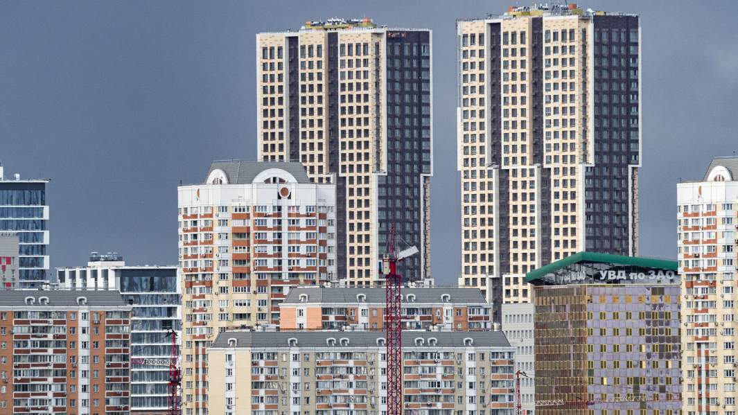 «Купи…продай…иди…и не мешай»: кто будет освобожден от уплаты налога с продажи недвижимости? Важно знать!