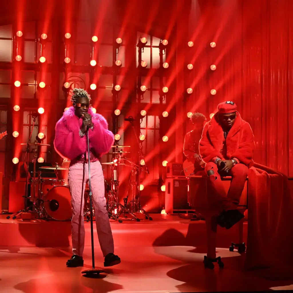 Жестокая банда или рэп-лейбл? Прокуроры говорят, что YSL Young Thug - это и то, и другое.