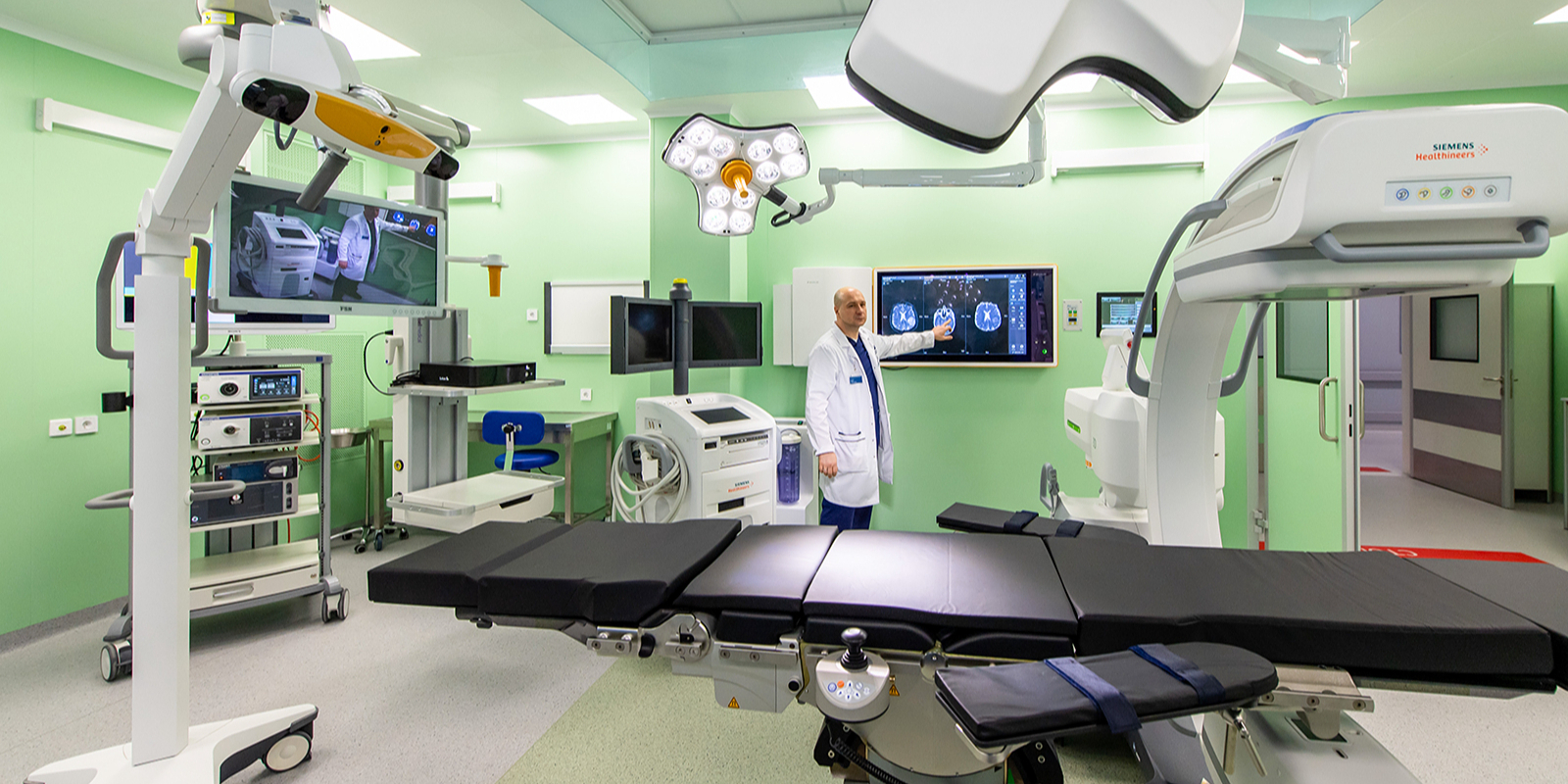 Об этом до сих пор многие не знают, но: жители России могут бесплатно лечиться в Москве, у лучших врачей, без прописки в столице