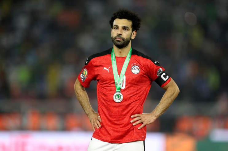 Полиция возвращает серебряную медаль, украденную из дома Салаха в Каире