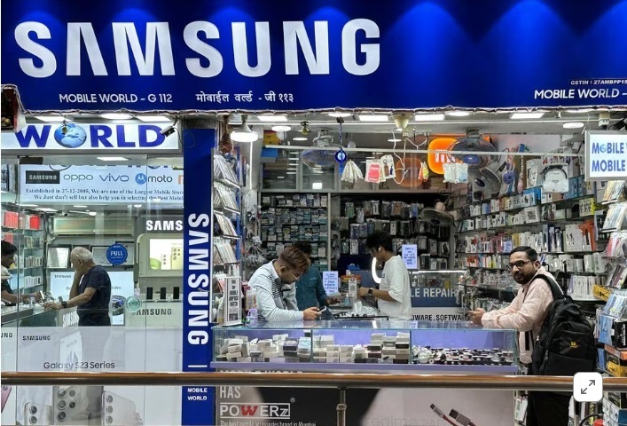 Медленный переход Xiaomi в Индии на премиальные смартфоны помогает Samsung украсть ее корону