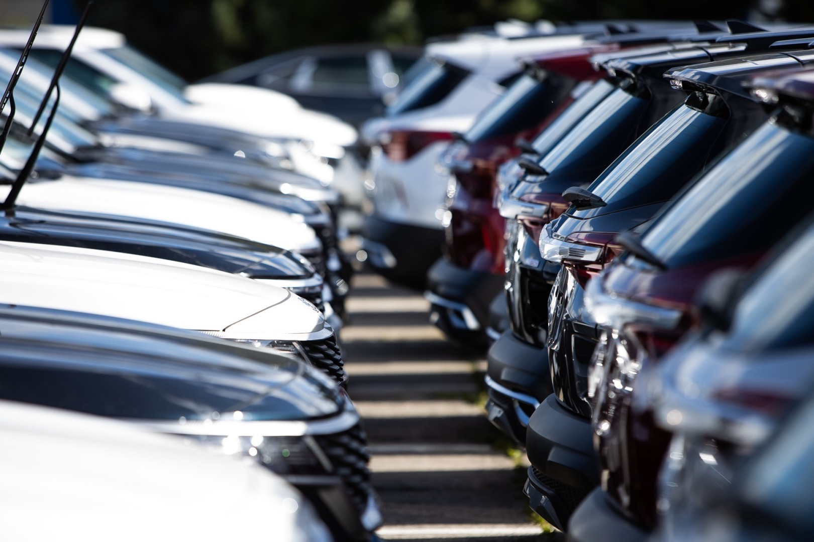 Почему в России стремительно выросли цены на автомобили