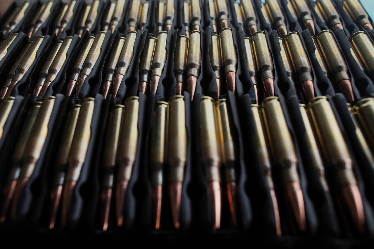 СМИ: Китайские компании поставляли в Россию оружие и боеприпасы