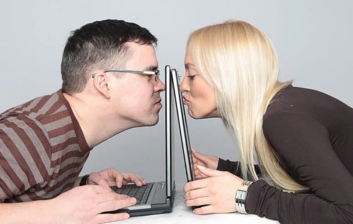 Как найти свою жену на сайтах знакомств по фото