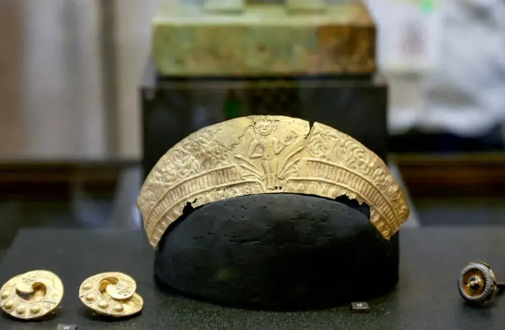 Камбоджа празднует возвращение "бесценных" драгоценностей.