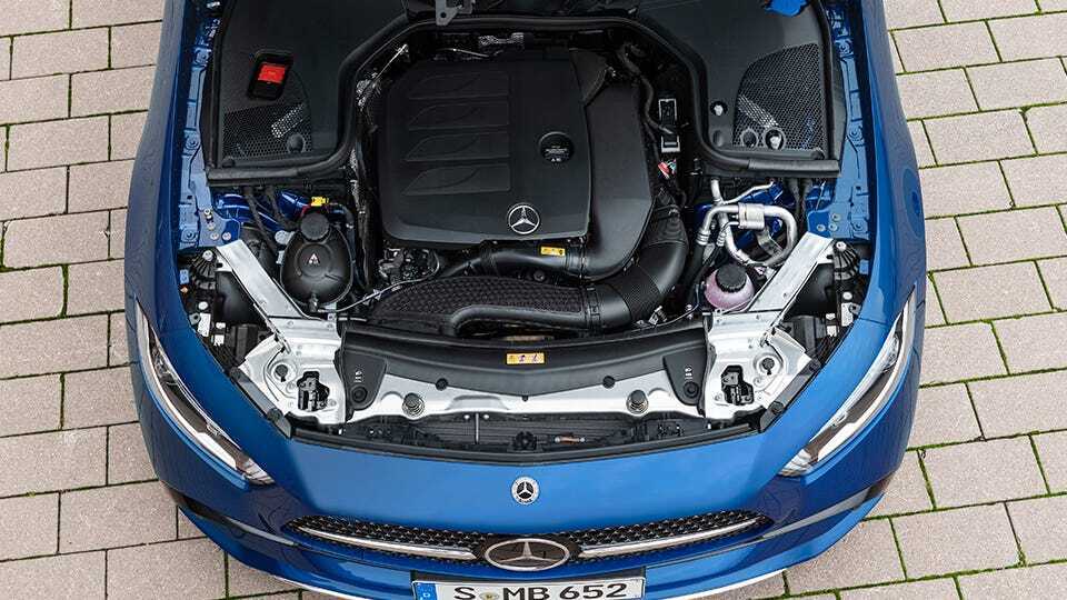 ОБЗОР Mercedes-Benz CLS 2023 года: пышный и умный, но тесный