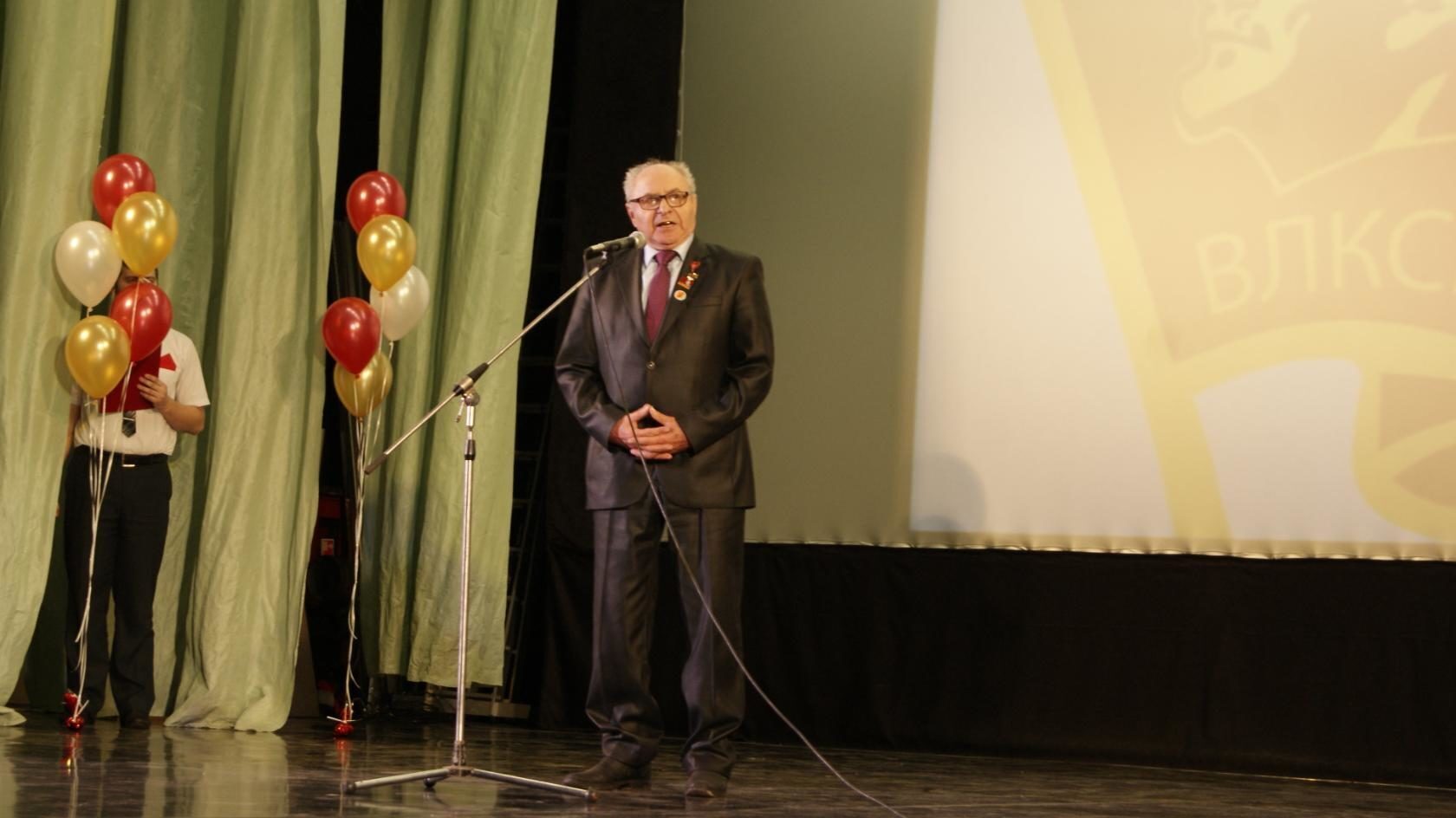 Штаб комсомольской работы.