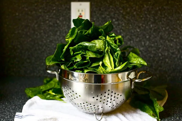 Лучший запеченный шпинат