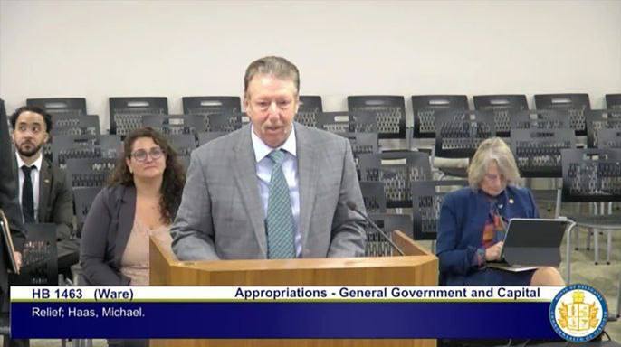 "Мужчина, которого обвинили в изнасиловании своих детей и провел за решеткой 23 года, оказался невиновным"