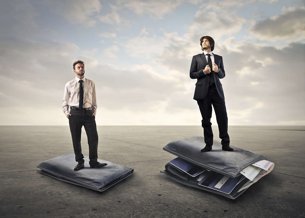 Почему 90% населения в России живут так, и хорошо ли они живут?