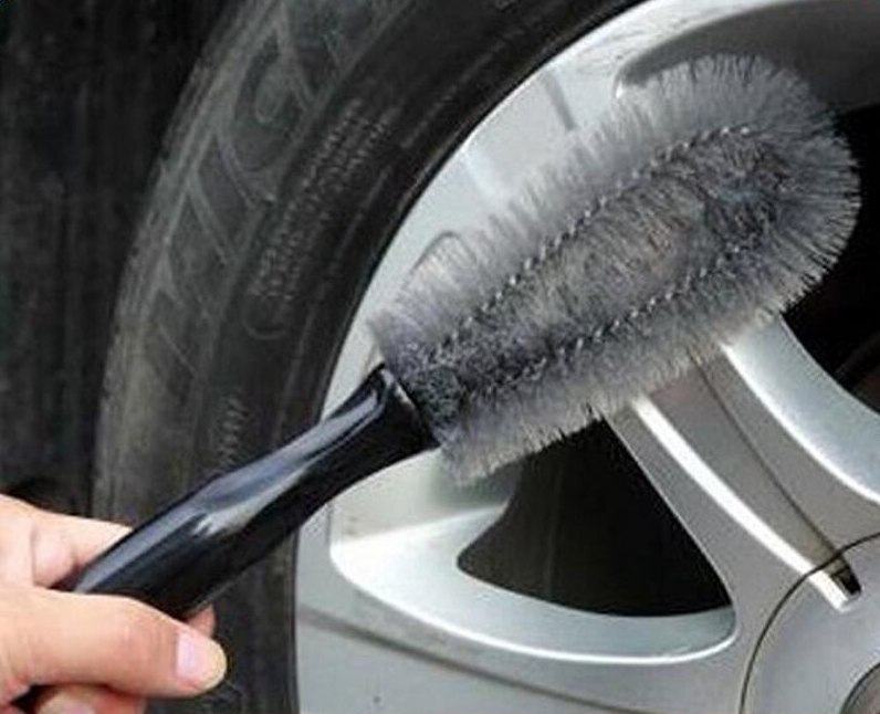 Почему литые диски ржавеют, и как продлить срок службы колеса