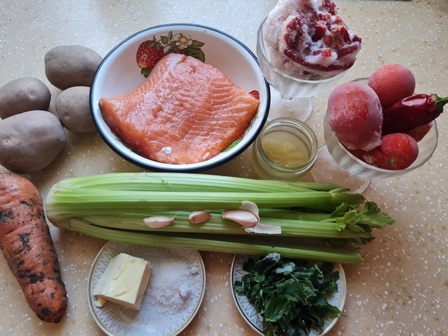 Рыбный суп с овощами